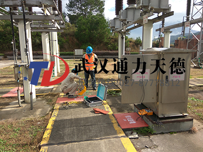 福建羅源110KV變電站氧化鋅避雷器帶電測試現(xiàn)場