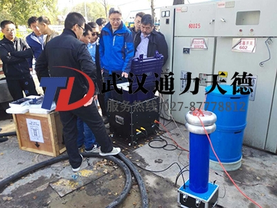 福建福州西郊變電站10KV電纜振蕩波試驗現(xiàn)場